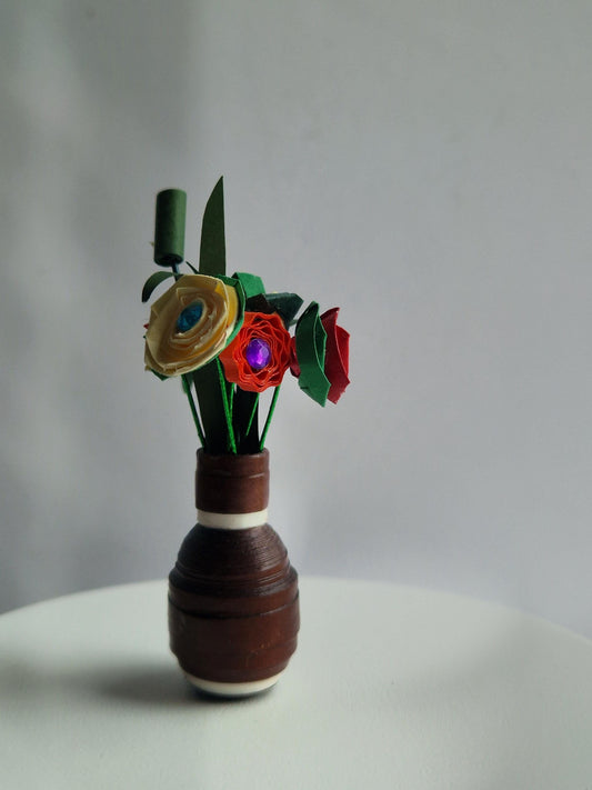 Paper Quilling flowers in a Vase. Christmas Mother's Day Birthday Gift