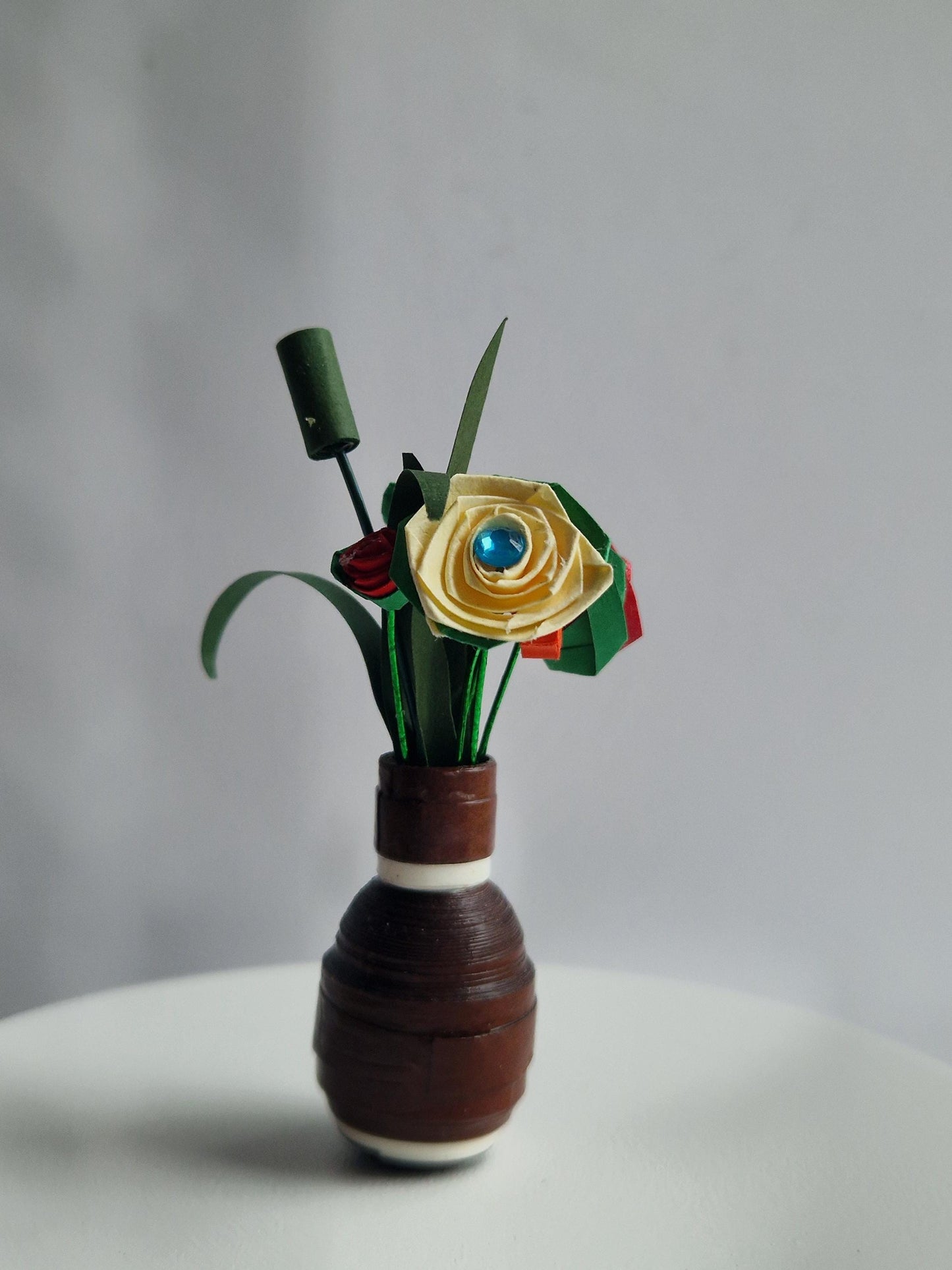 Paper Quilling flowers in a Vase. Christmas Mother's Day Birthday Gift